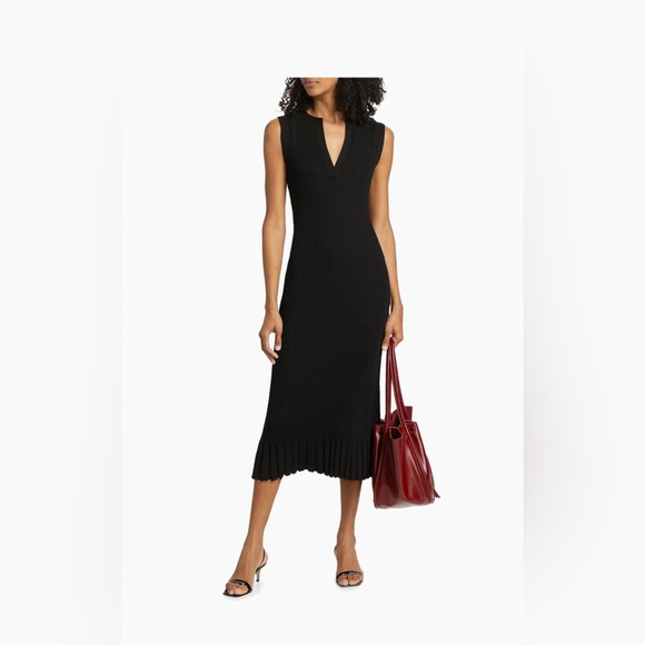 $990
Proenza Schouler
Tatum Knit Midi-Dress size M - Picture 2 of 11